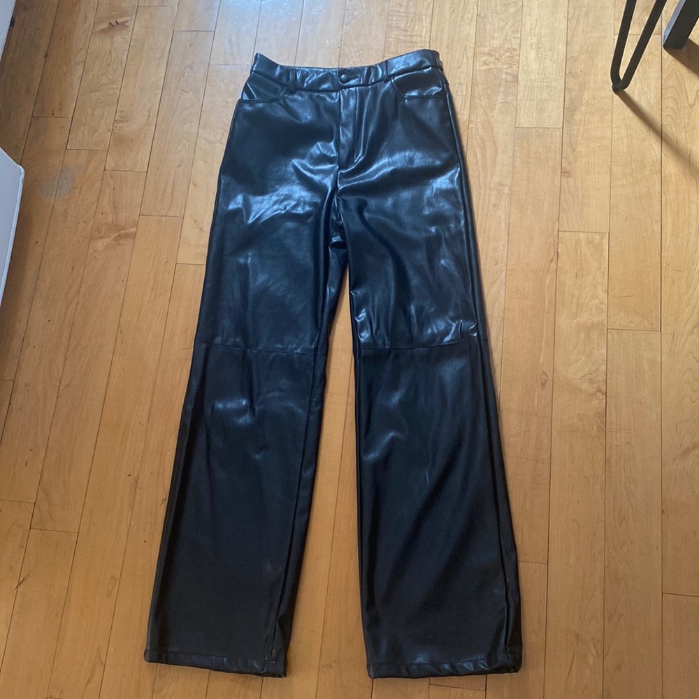 Faux leather pants shein size M